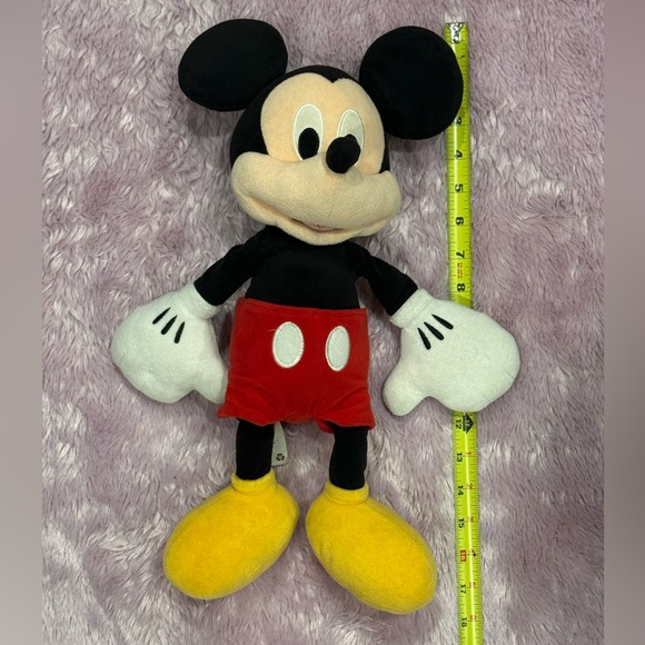 Mickey Mouse - Picture 2 of 3